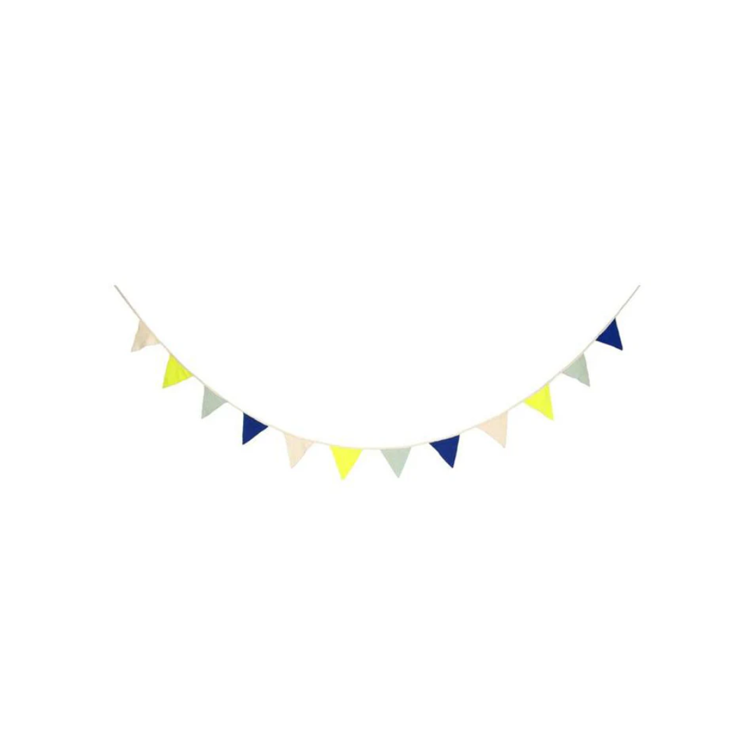 Blue Knitted Bunting